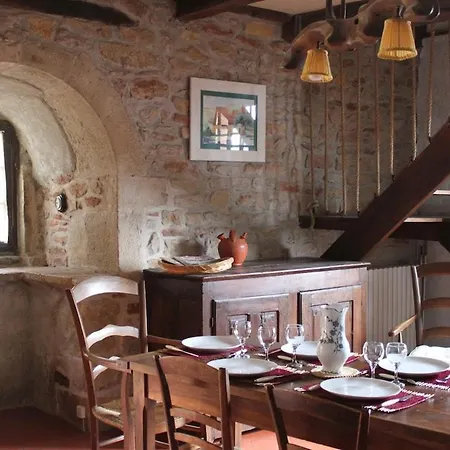 Maison De Tuiles Au Pieds Du Chateau De Castelnau 別荘