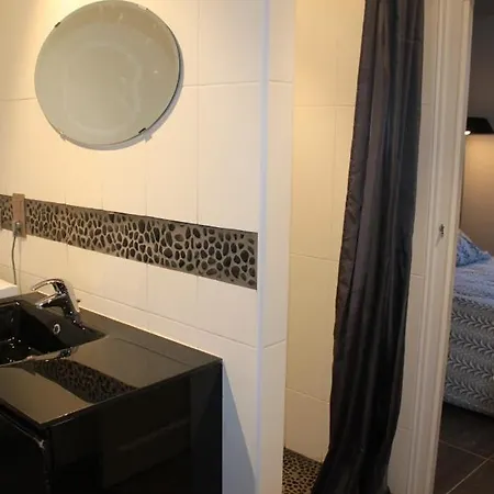 Maison De Tuiles Au Pieds Du Chateau De Castelnau Holiday home *